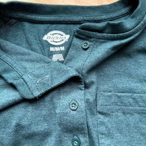 Dickies Henley with pocket